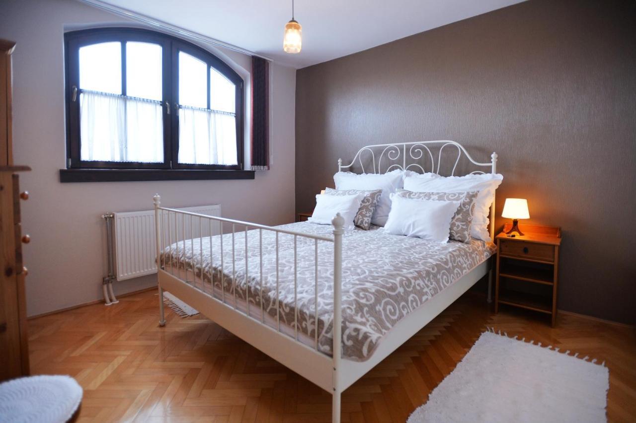 Mi12 Apartment เอ็กเกอร์ ภายนอก รูปภาพ
