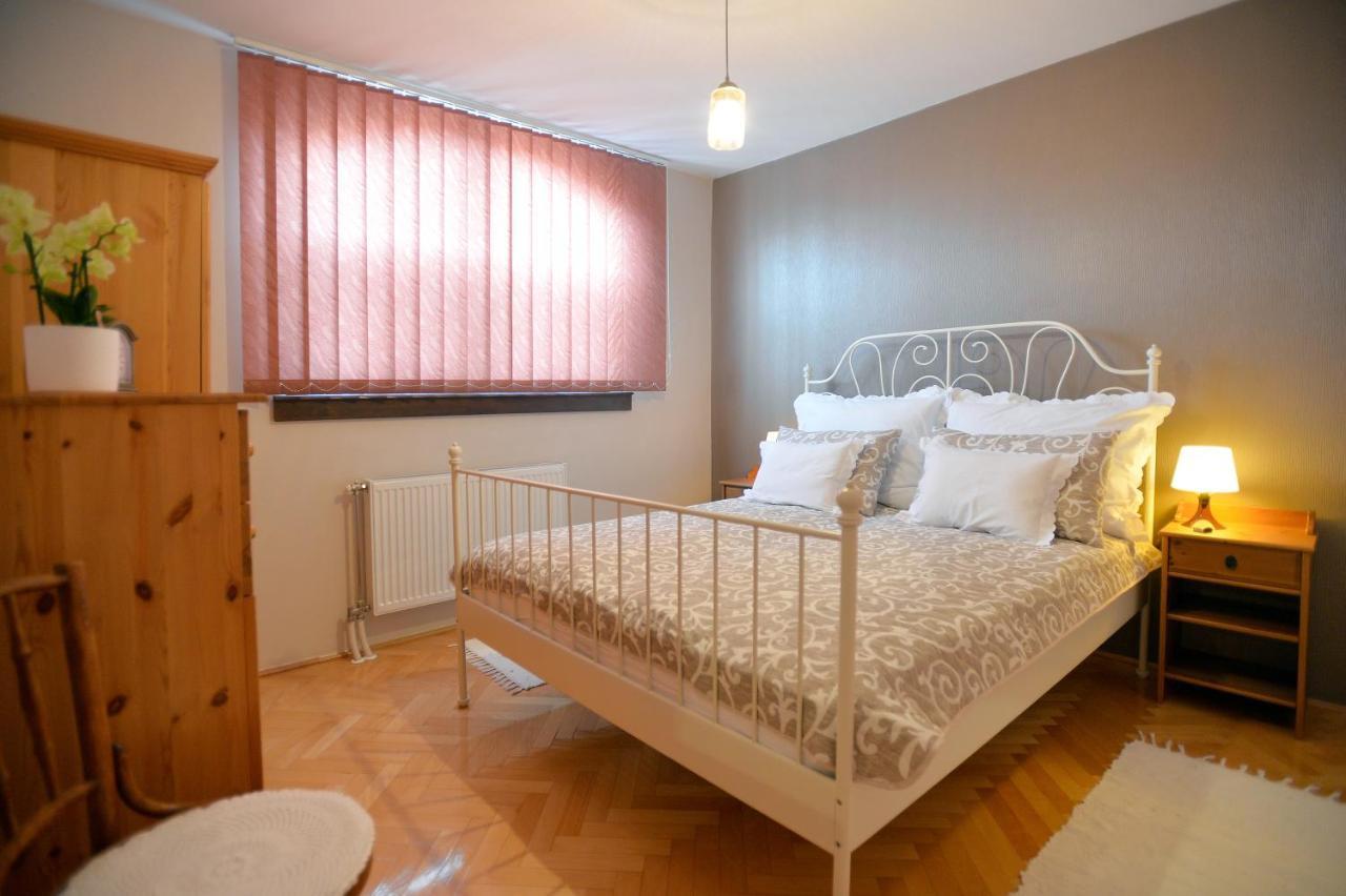 Mi12 Apartment เอ็กเกอร์ ภายนอก รูปภาพ